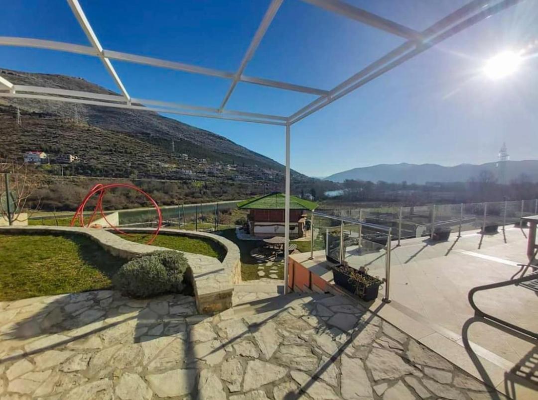 Villa Lyra Требине Екстериор снимка