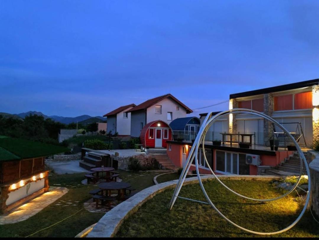 Villa Lyra Требине Екстериор снимка